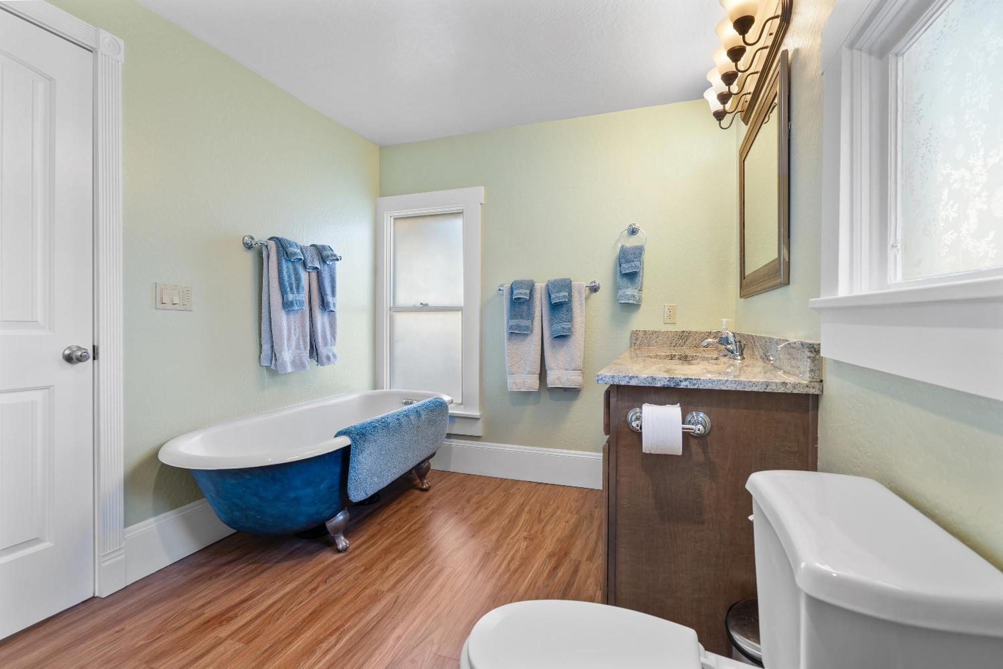 Pioneer Vacation Rentals - Pioneer North Suite Downtown Ashland Dış mekan fotoğraf
