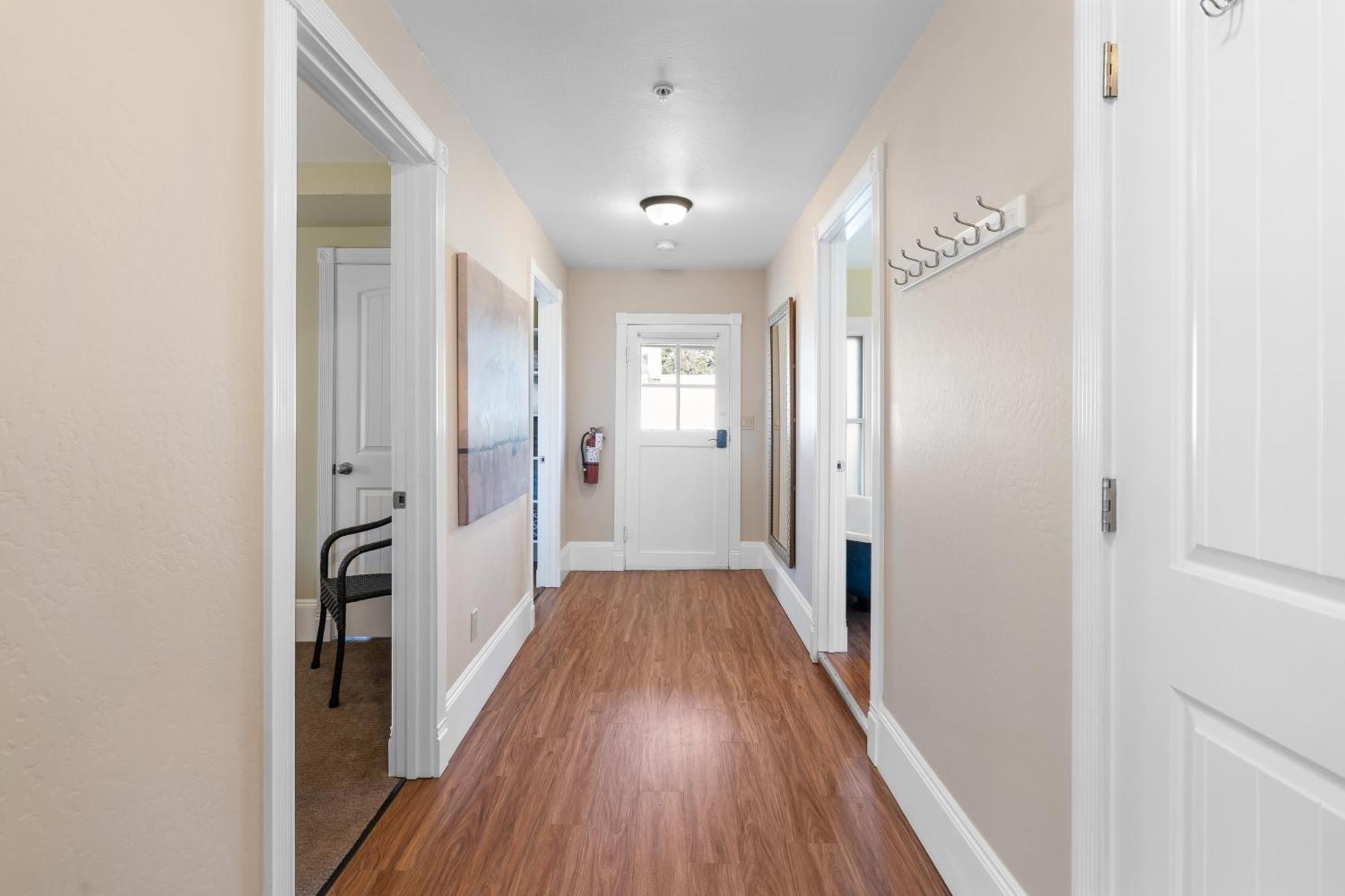Pioneer Vacation Rentals - Pioneer North Suite Downtown Ashland Dış mekan fotoğraf